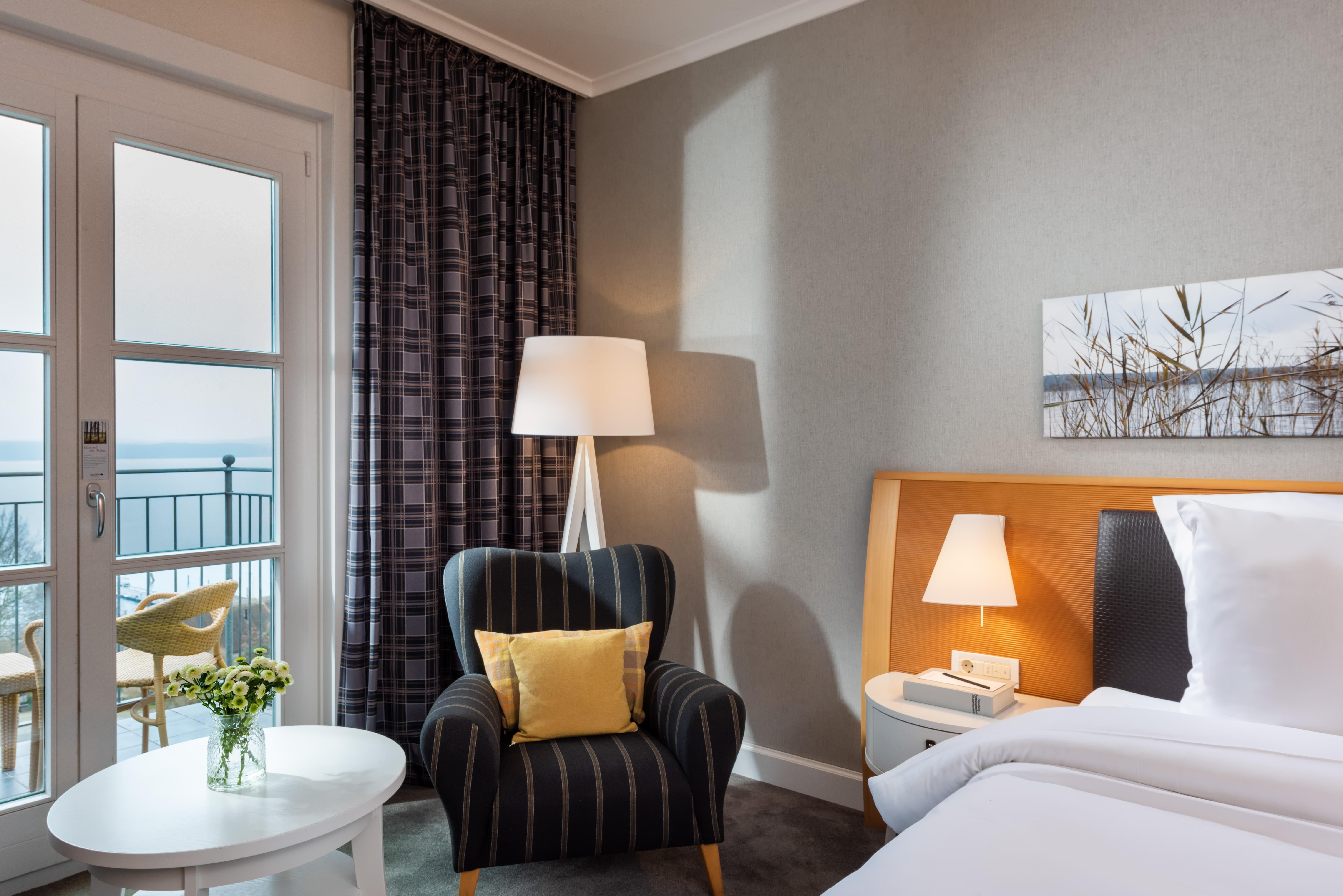 Precise Resort Bad Saarow Bagian luar foto A room at the hotel