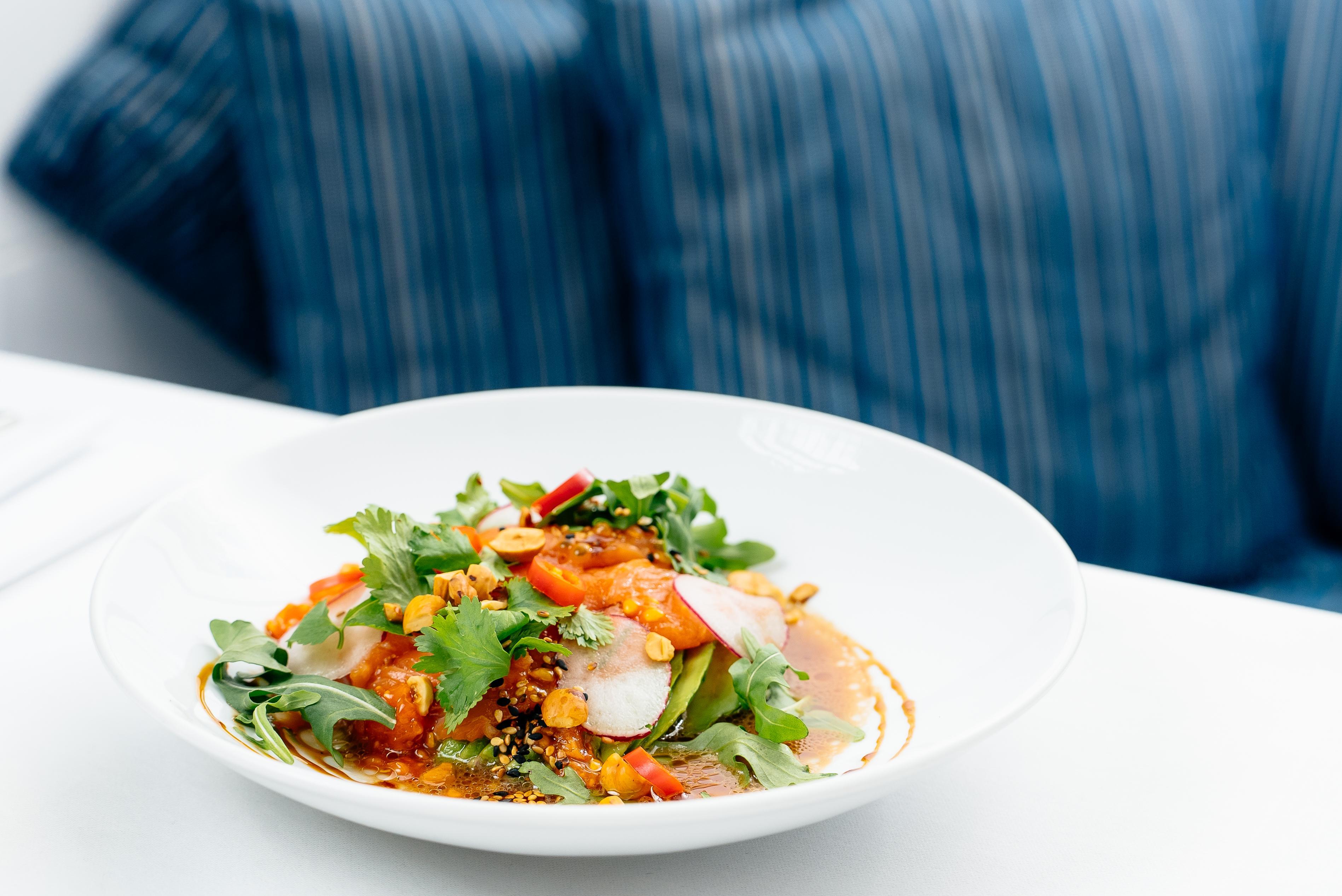 Precise Resort Bad Saarow Bagian luar foto A salad prepared with the use of a sous vide machine