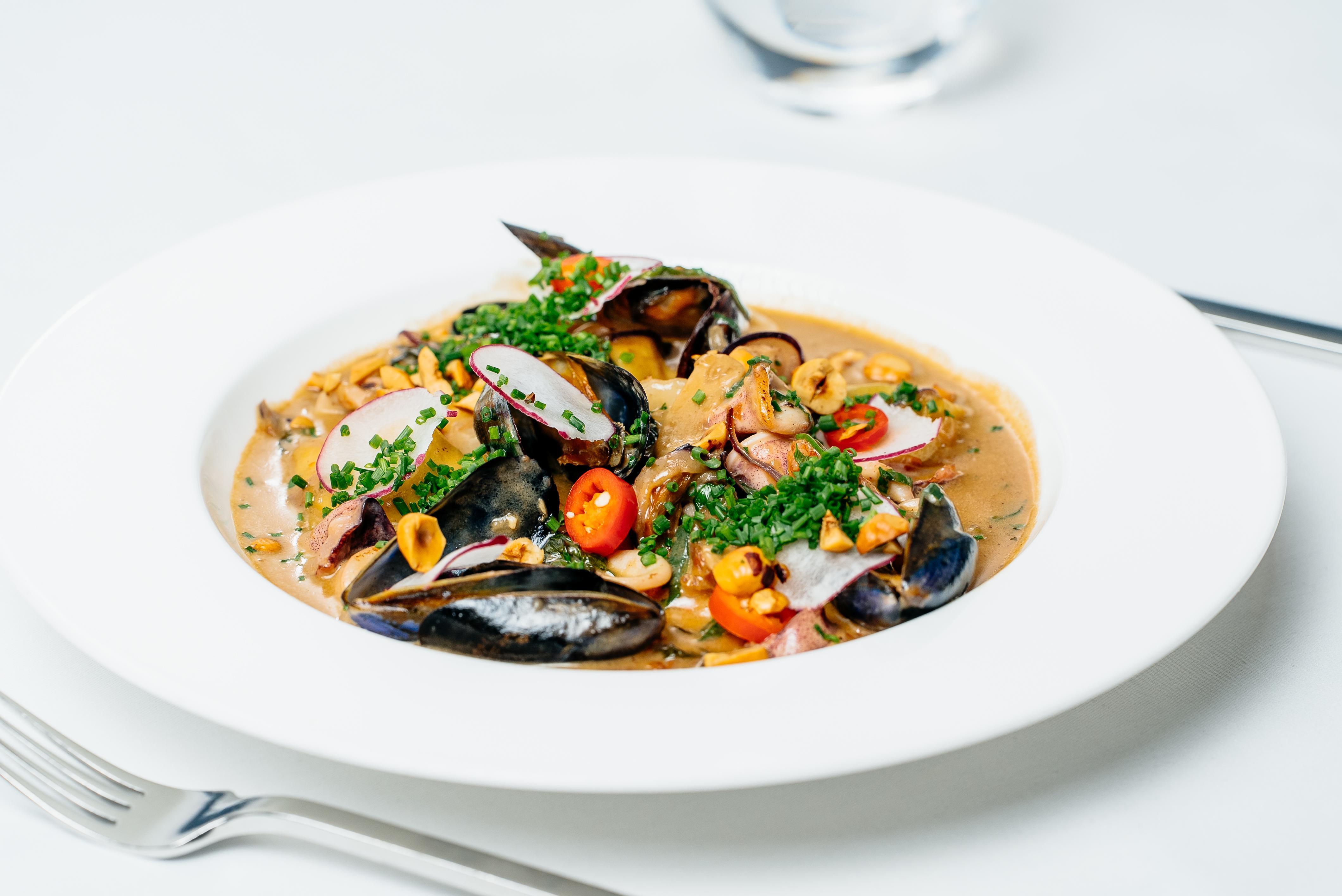 Precise Resort Bad Saarow Bagian luar foto A seafood stew